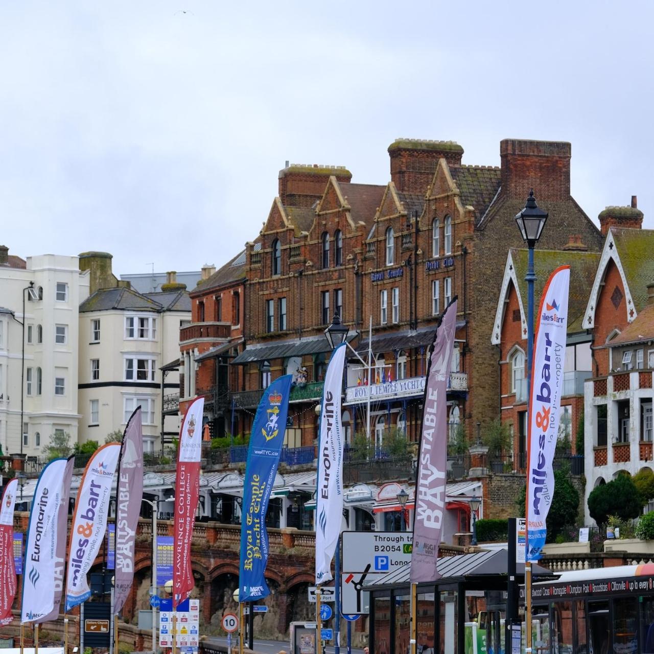 Hotel Royal Temple Yacht Club Ramsgate Esterno foto